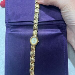 Watch Elgin Pearl Dial swirl design